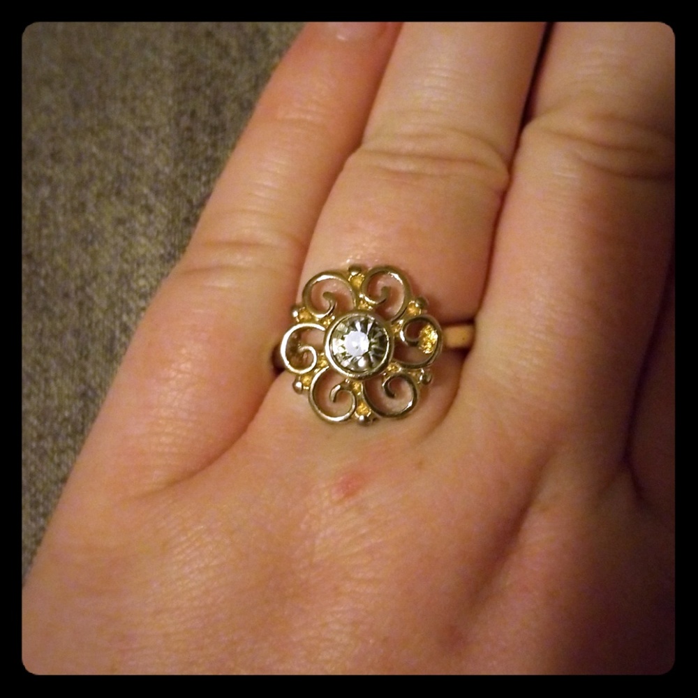 Gold ring
